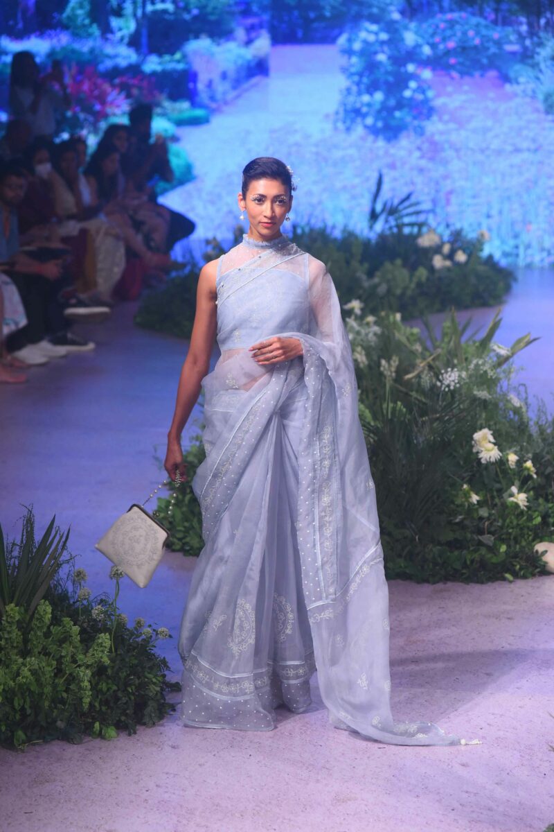FDCI Lakme Fashion Week, Day 3 Collections by Kaveri. -02