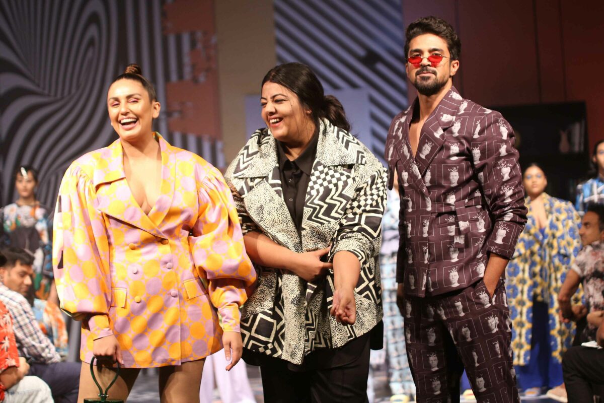 Huma Qureshi and Saqib Saleem stole the show in "The Spotlight," which featured Two Point Two.
