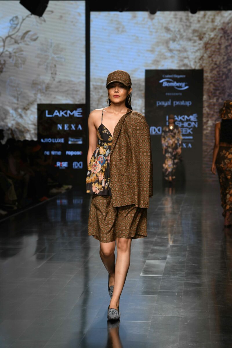The blend of floral Chintz designs with Batik artistry, as well as streamlined forms, piqued our interest.