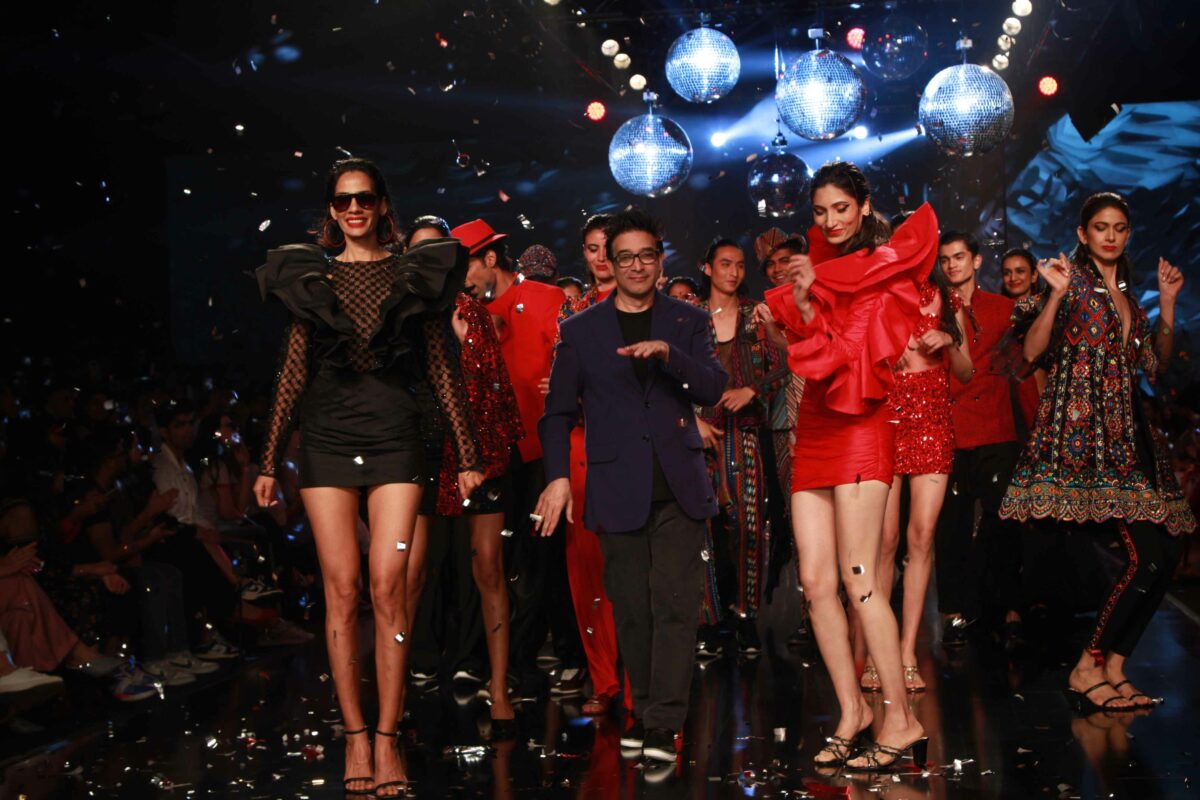 Suneet Verma collections FDCI X Lakme Fashion Week, 26 March, day 4.