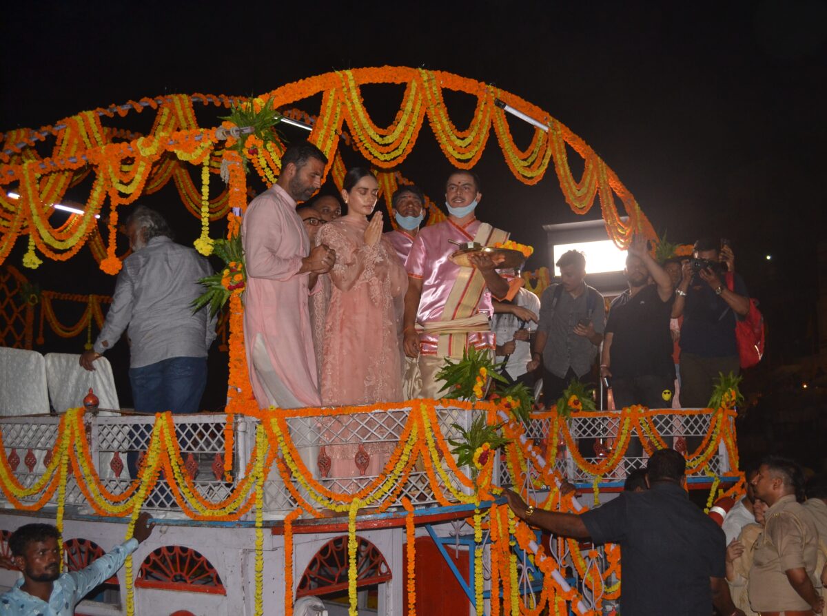 Akshay Kumar and Manushi Chillar attend Ganga Aarti at Varanasi's Dasvasmesh Ghat.